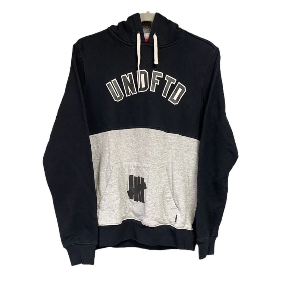 Undefeated Black Competitive Pullover Hoodie Sz M